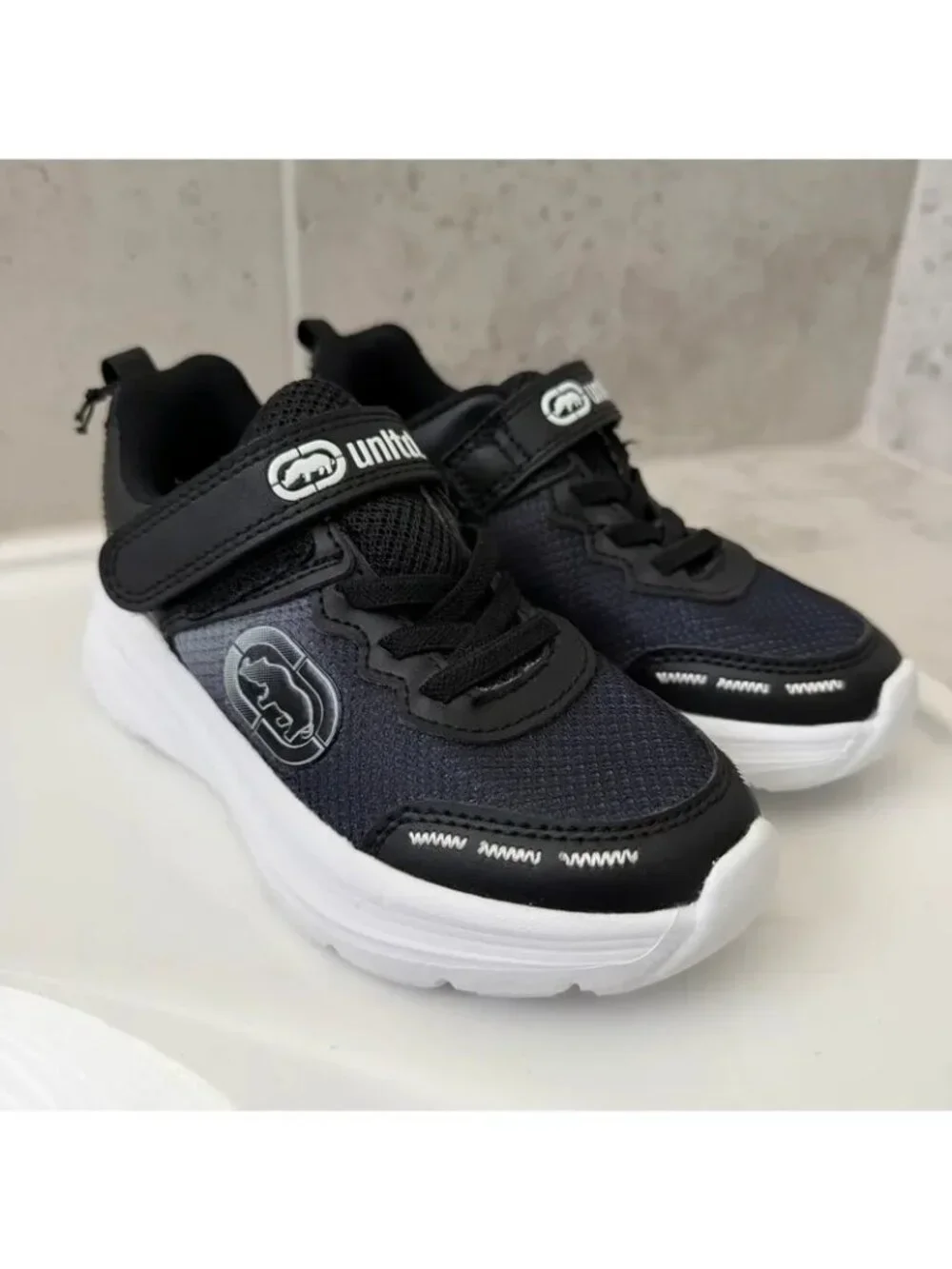 Ecko Unlimited Velcro Sneakers Size 11 Toddler